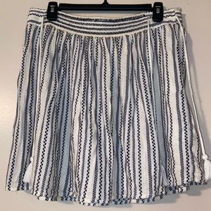 EUC Pull-on Old Navy flowy skirt